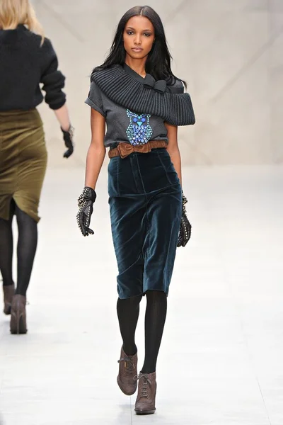 Look 48